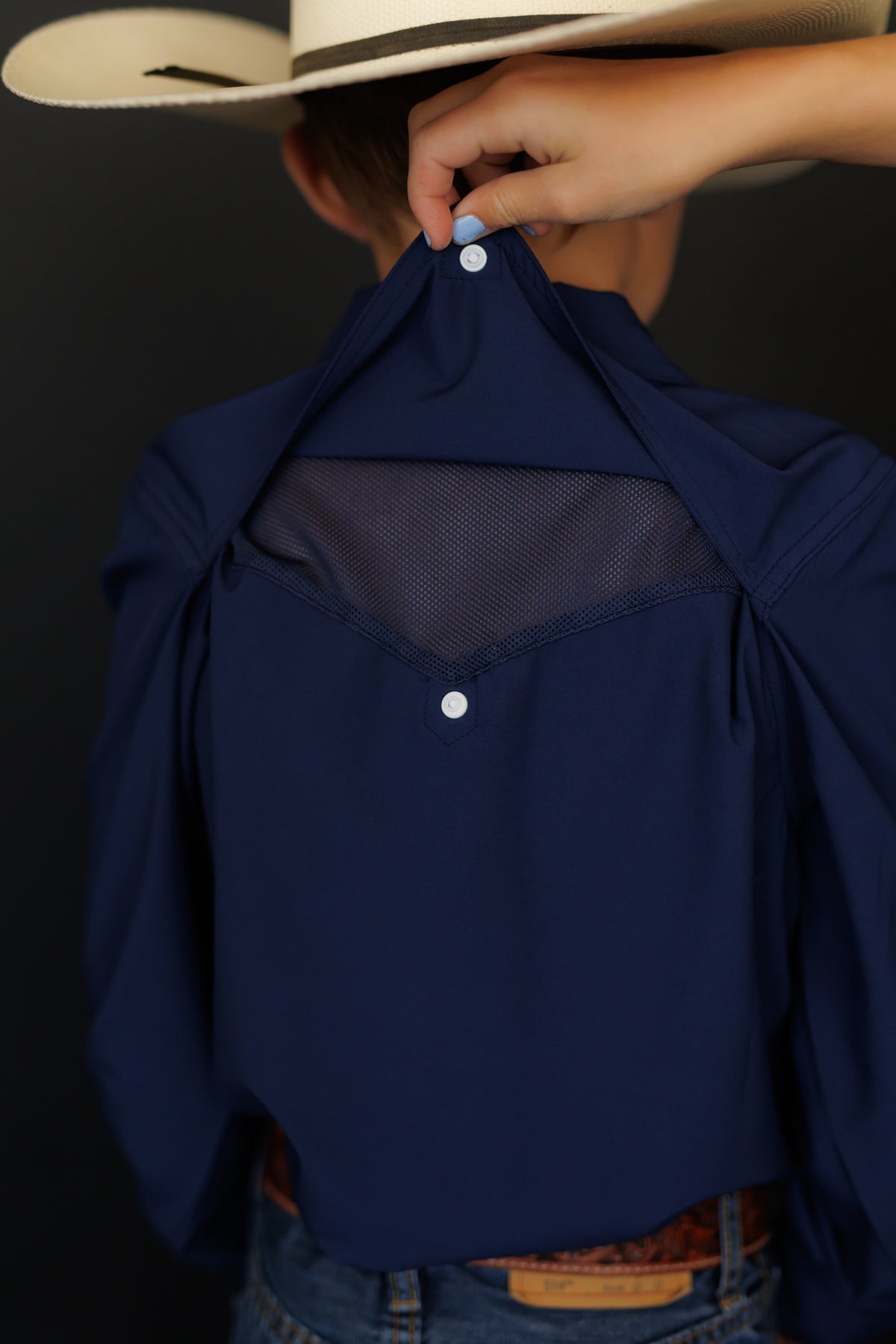 BOYS PERFORMANCE PEARL SNAP LONG SLEEVE NAVY WB34